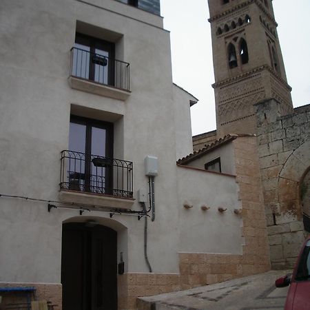 Hostel El Castillo Aninon Exterior photo