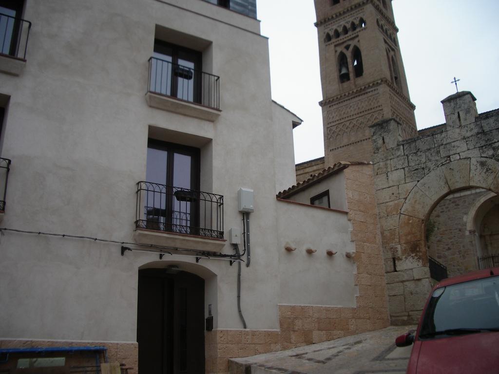 Hostel El Castillo Aninon Exterior photo