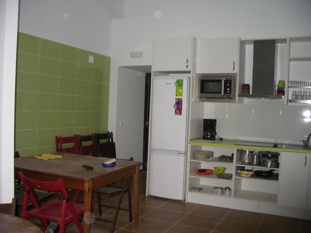 Hostel El Castillo Aninon Exterior photo